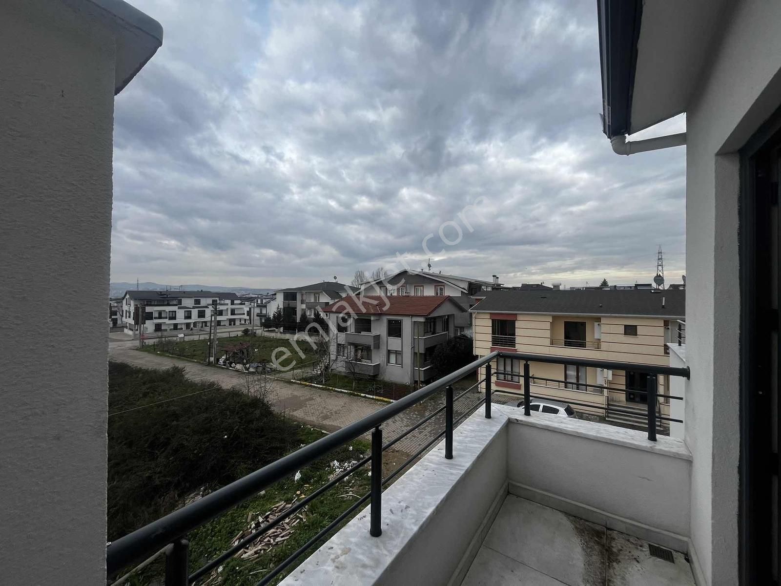 Kartepe Fsm'de 3+1 Grniş Daire - Görsel 2