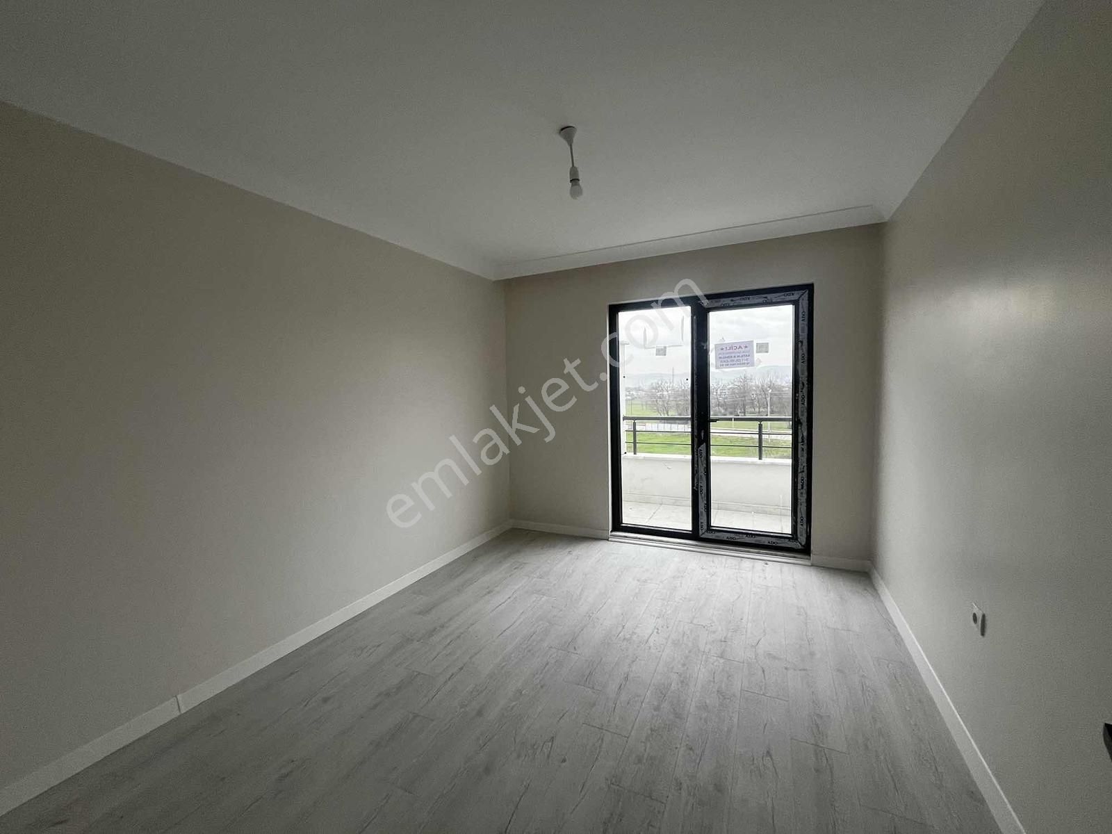 Kartepe Fsm'de 3+1 Grniş Daire - Görsel 8