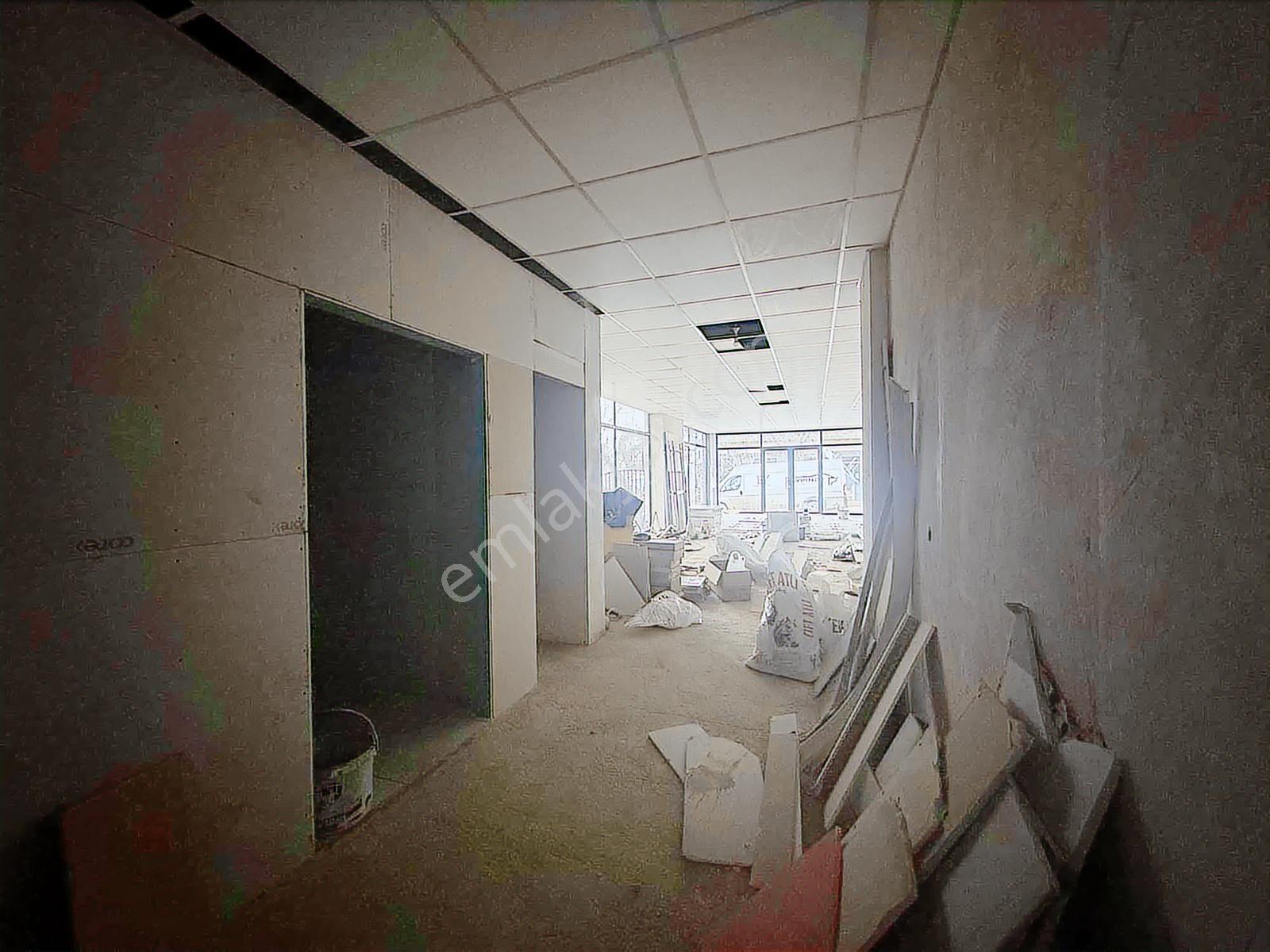 Fatih Sultan Mehmet Mah Nazım Demirci Caddesinde 156 M² Satılık - Görsel 2