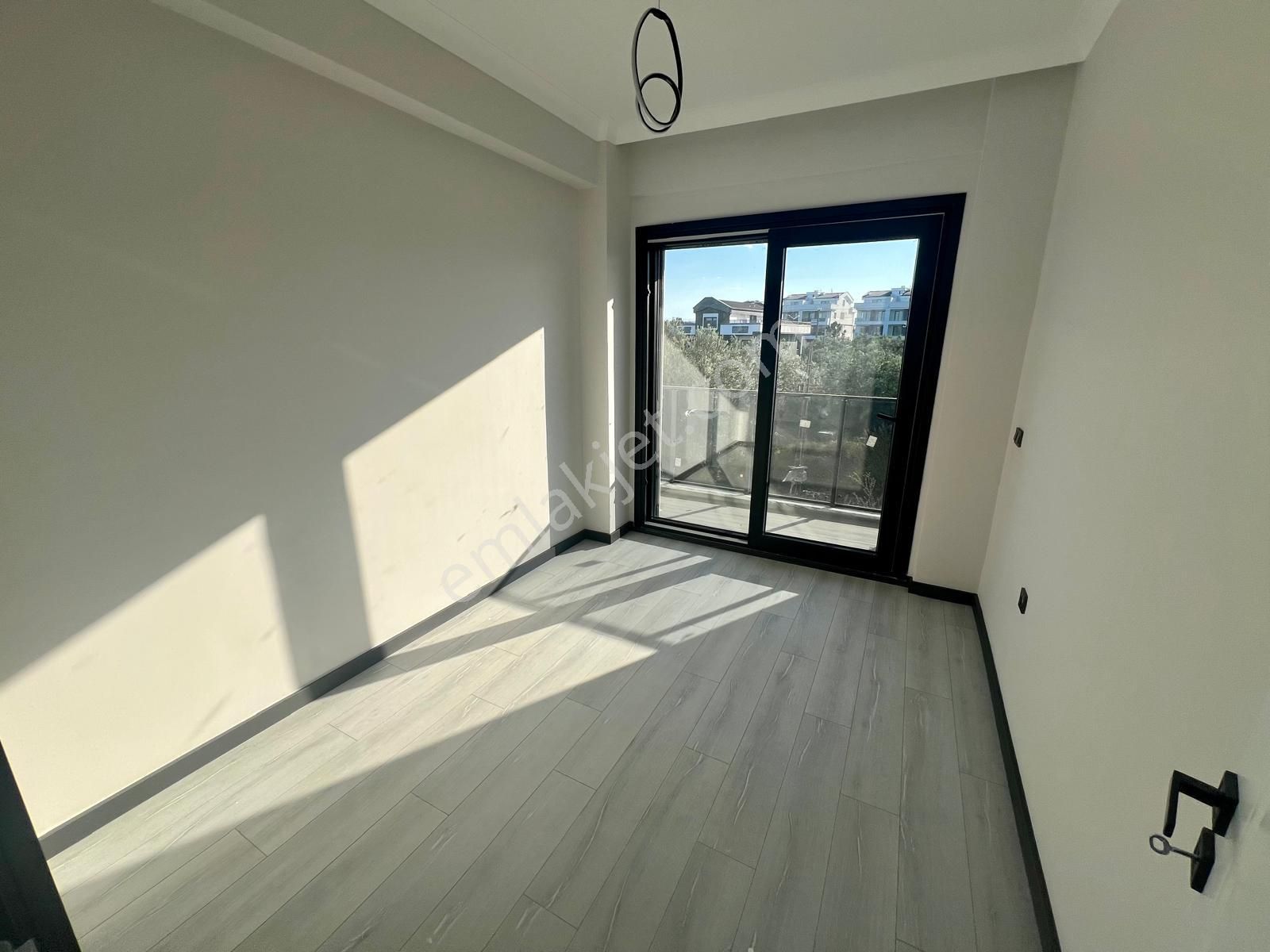 Akçay Aras Emlaktan Zeytinlide Havuzlu Site İçinde Müstakil Villalar - Görsel 24