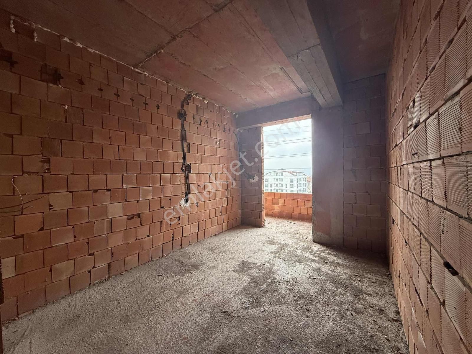 Fatih Sultan Mehmet Mahallesinde 2+1 Satılık Daire - Görsel 7