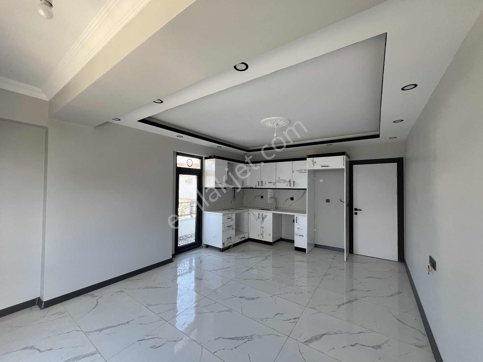 Kartepe Uzunçiflikte 2+1 Fırsat Daire