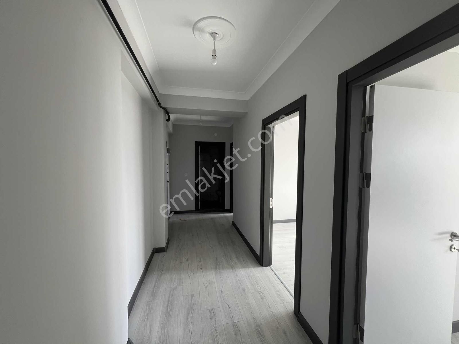 Kartepe Ertuğrul Mh Cadde Üzerinde Satılık 2+1 Daire - Görsel 10