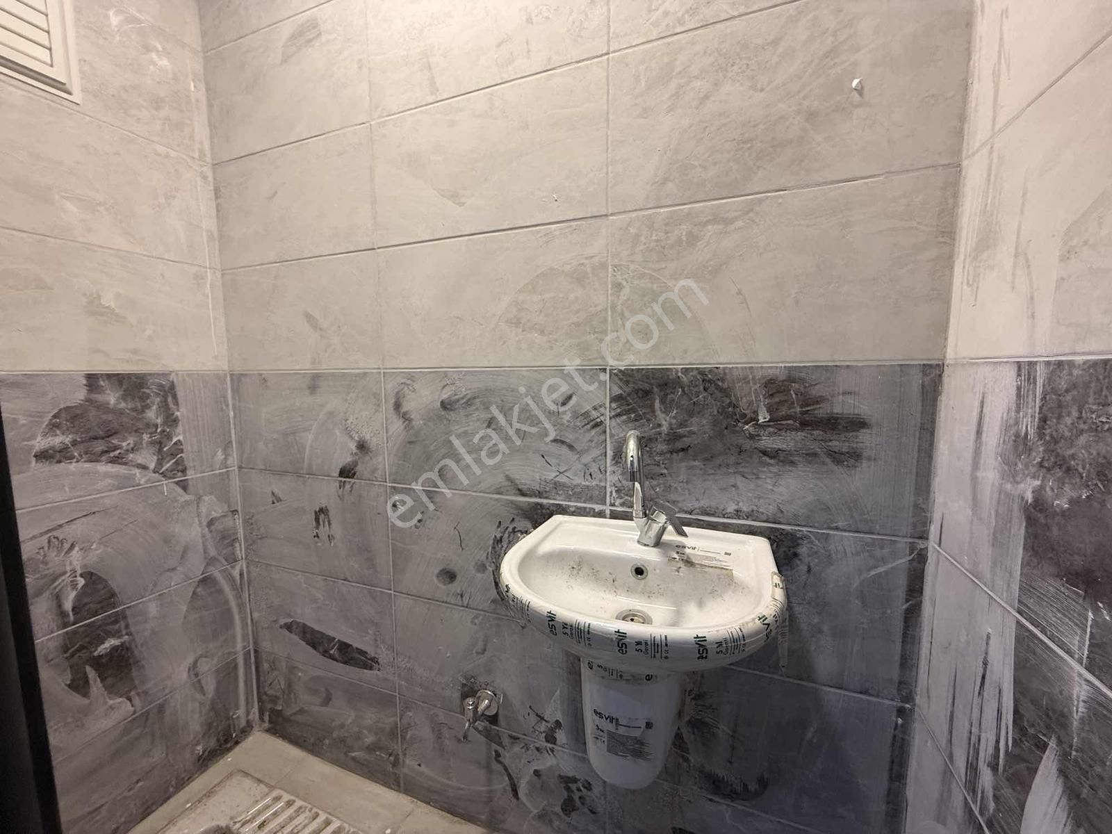 Kartepe Ertuğrulgazi Mahallesi 4+1 Yerden Isıtmalı Daire - Görsel 11