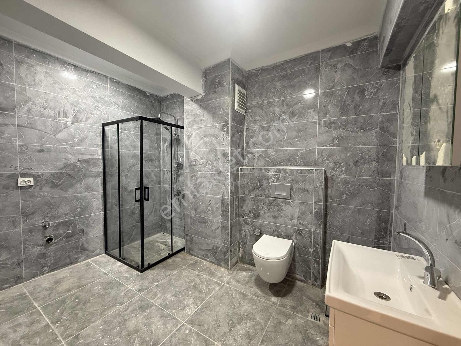 Ertuğrulgazide Geniş 4+1 | 185 M² | Site İçi | Konfor Ve Huzur - Görsel 4