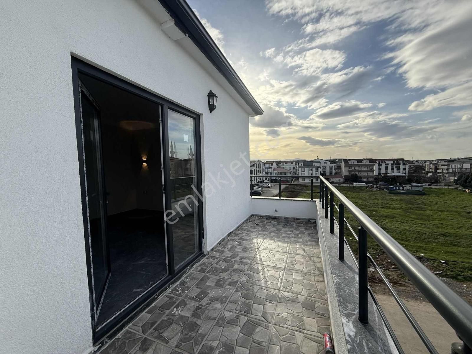 Ertuğrulgazide Geniş 4+1 | 185 M² | Site İçi | Konfor Ve Huzur - Görsel 31