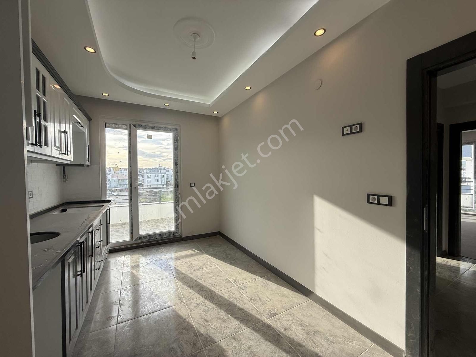 Ertuğrulgazide Geniş 4+1 | 185 M² | Site İçi | Konfor Ve Huzur - Görsel 24