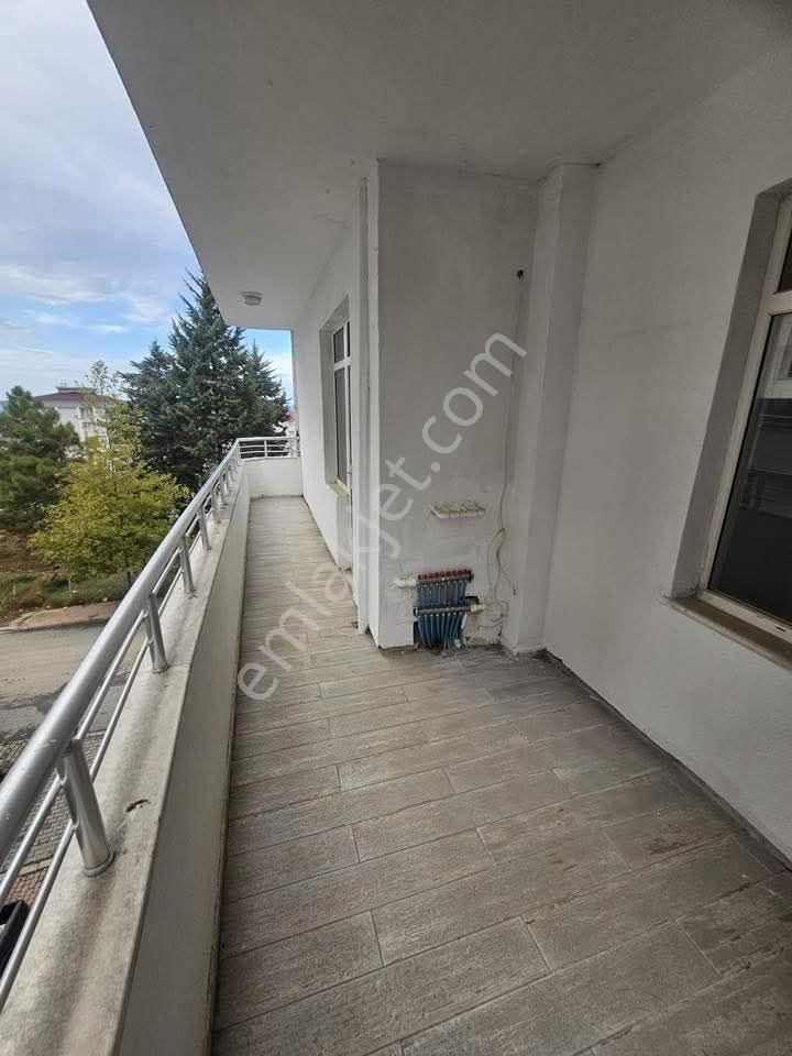 Samsun Atakum Küçük Kolpınar Mahallesi'nde Asansörlü Masrafsız 3.kat 3+1 Satılık Daire - Görsel 2