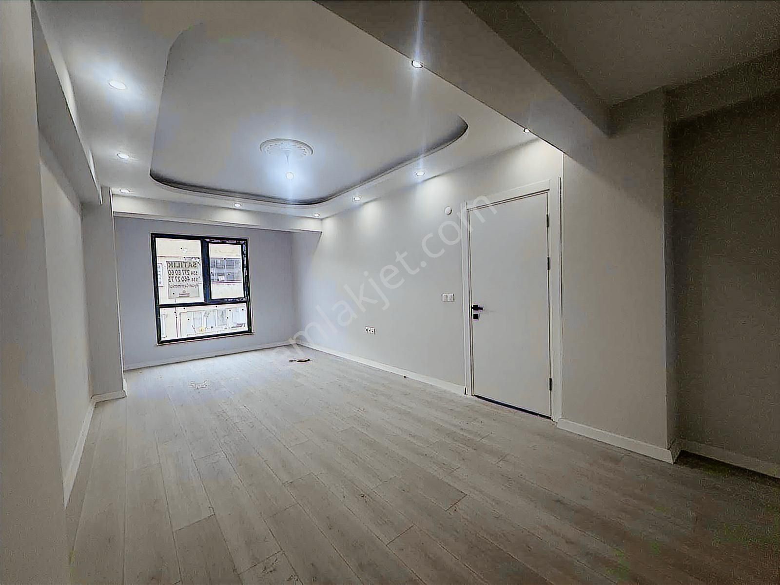 Ataevlerde Merkezi Konumda 2+1 Daire - Görsel 9