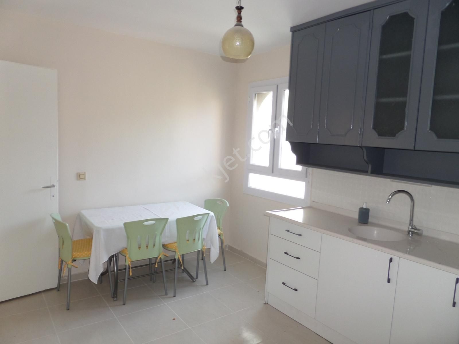 100.yılda,diş Has. Civ.,çatılı,4.kat,3+1,parkeli Satılık Daire - Görsel 7