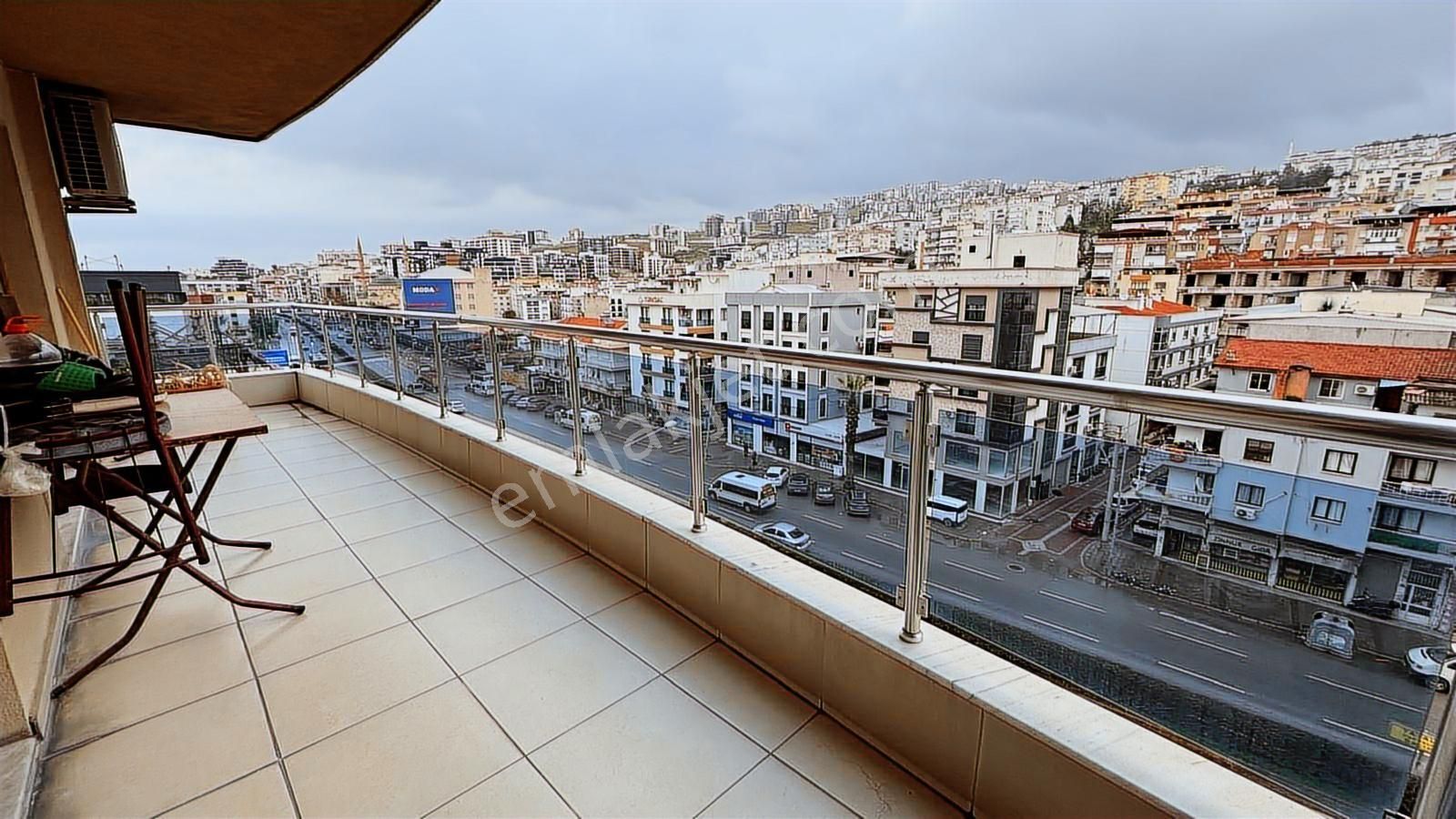 İzmir Küçük Çiğli Mah. Cadde Üzerinde 3+1 Satılık Daire Cb Ph - Görsel 15