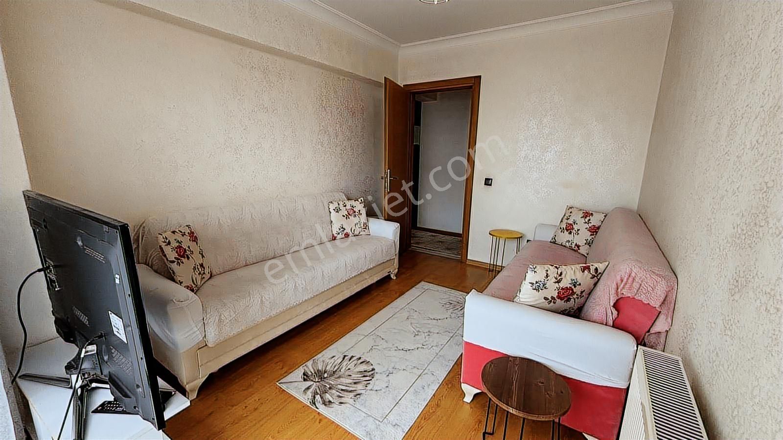 İzmir Küçük Çiğli Mah. Cadde Üzerinde 3+1 Satılık Daire Cb Ph - Görsel 7