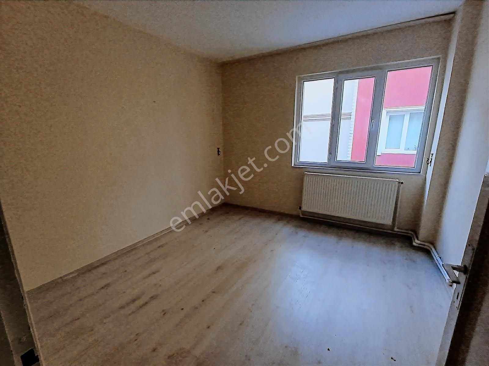 Heykel Meyd Civ. Merkezde 3+1 Kiralık Daire - Görsel 6