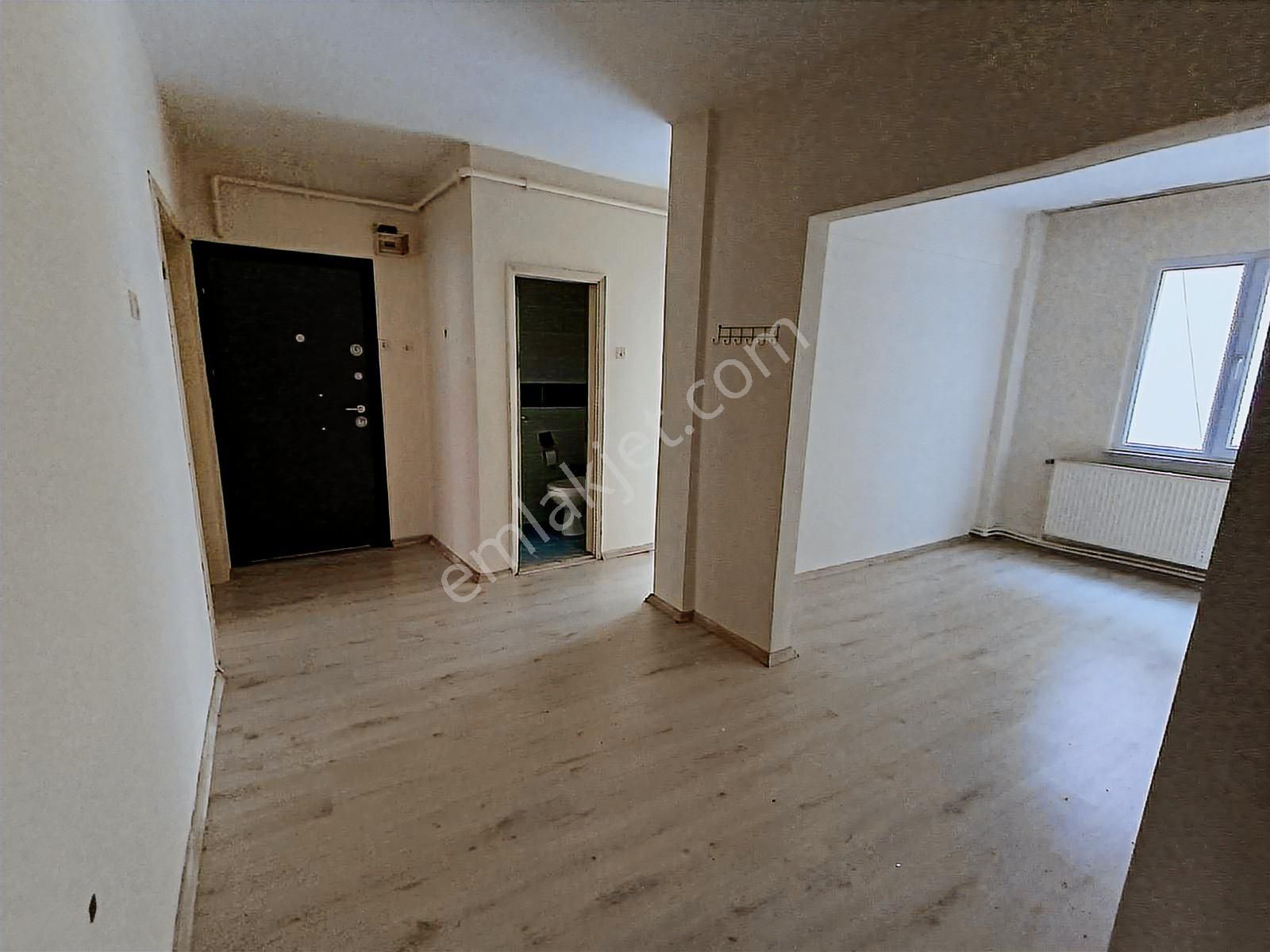 Heykel Meyd Civ. Merkezde 3+1 Kiralık Daire - Görsel 7