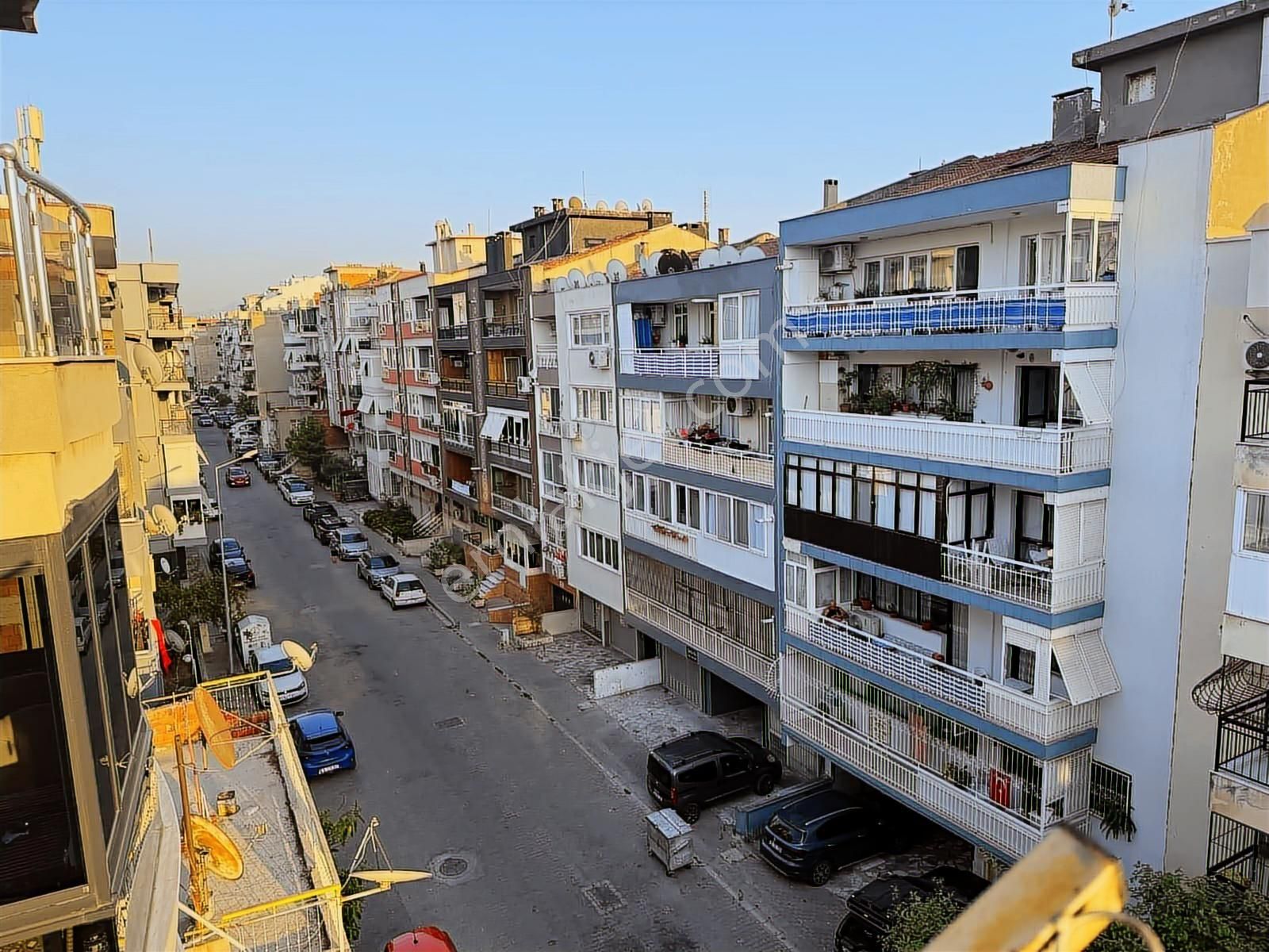 Karşıyaka Nergiz Goncalarda Satılık 2+1 Daire - Görsel 10