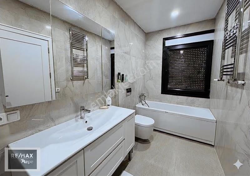 Çengelköyde Tarih Ve Boğaz Manzaralı Tam Müstakil Kiralık Villa - Görsel 9