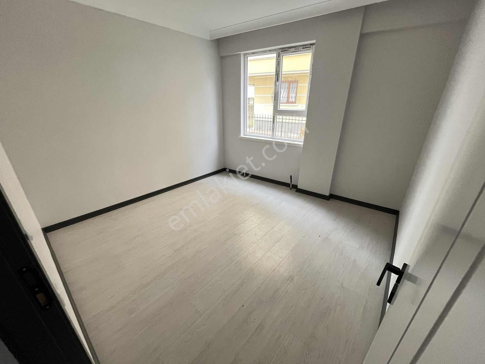 Merkezi Konum Çarşı Yakını 2+1 90m2 K.otoparklı Fırsat Daire !! - Görsel 19