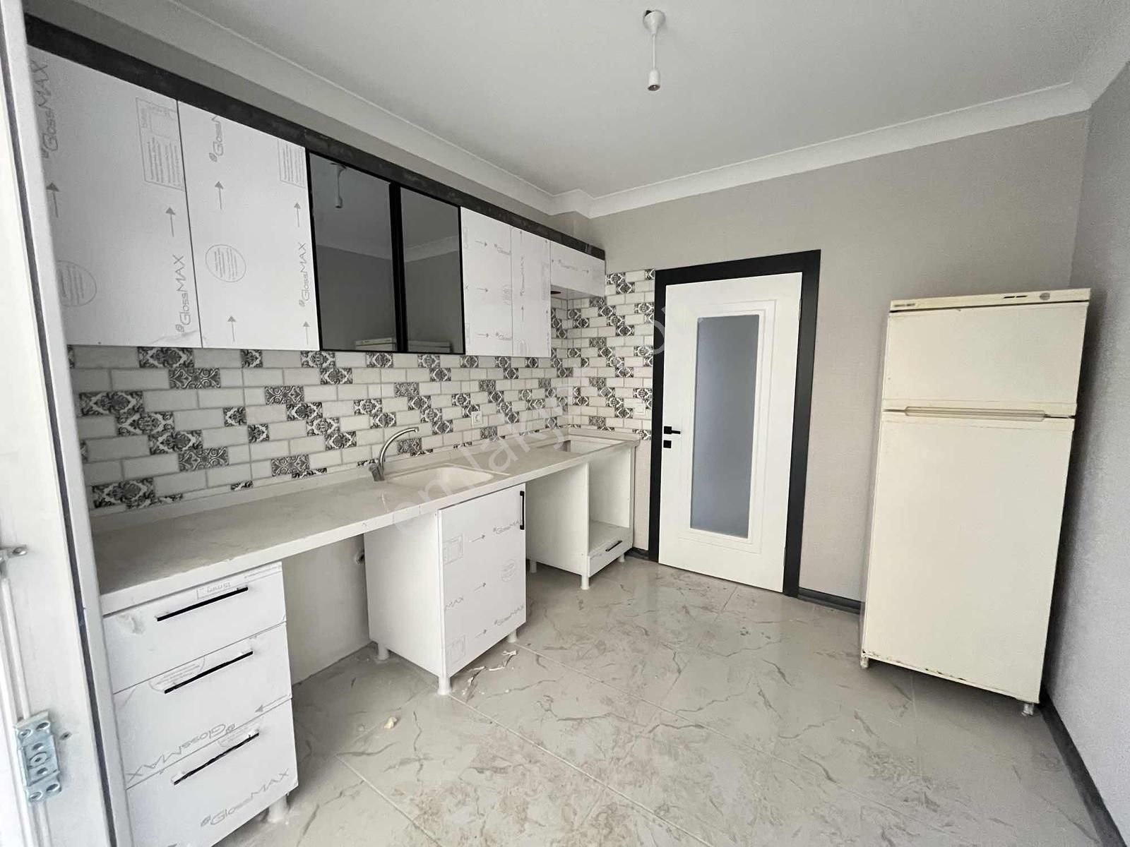 Merkezi Konum Çarşı Yakını 2+1 90m2 K.otoparklı Fırsat Daire !! - Görsel 5