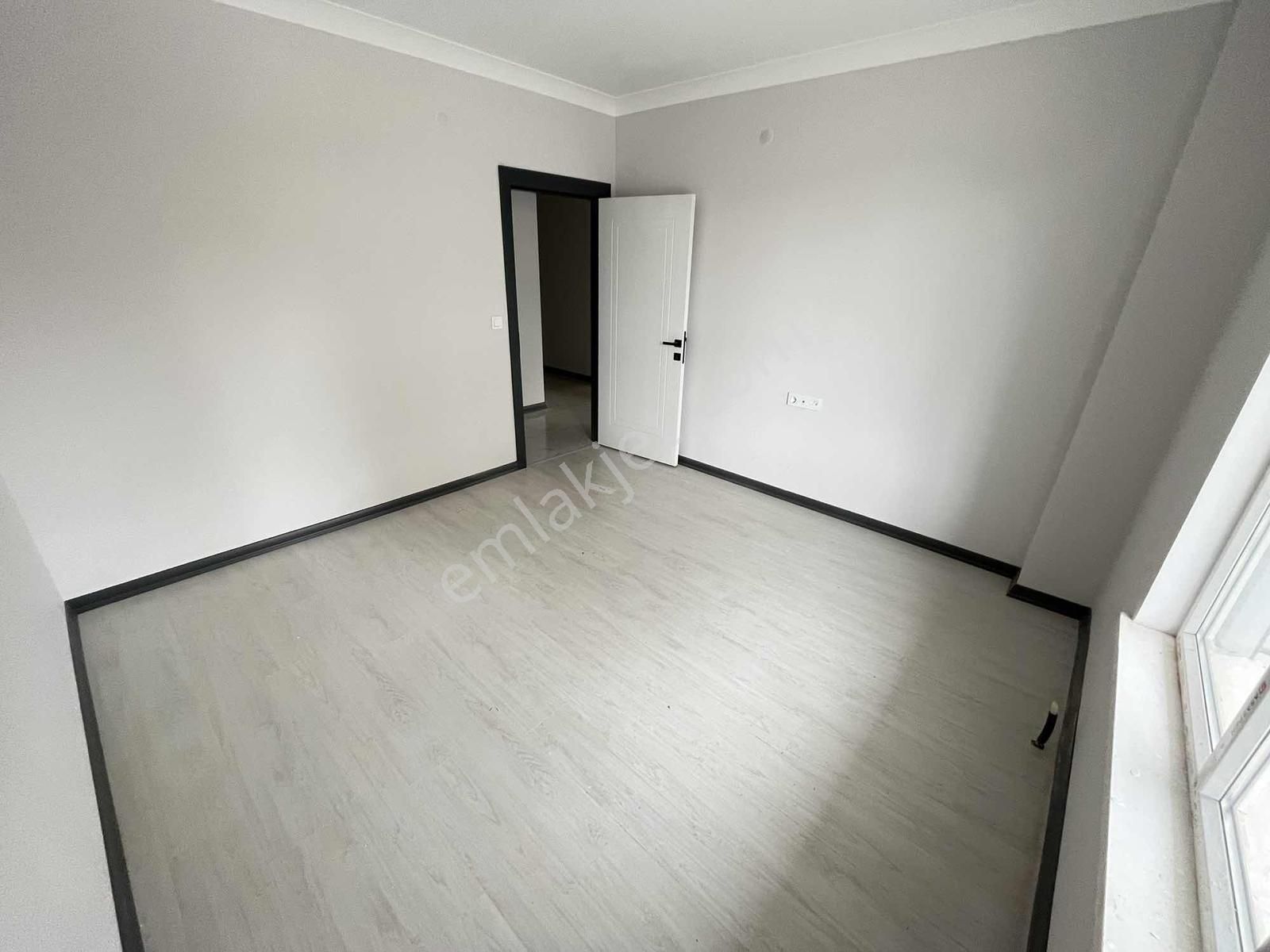 Merkezi Konum Çarşı Yakını 2+1 90m2 K.otoparklı Fırsat Daire !! - Görsel 31