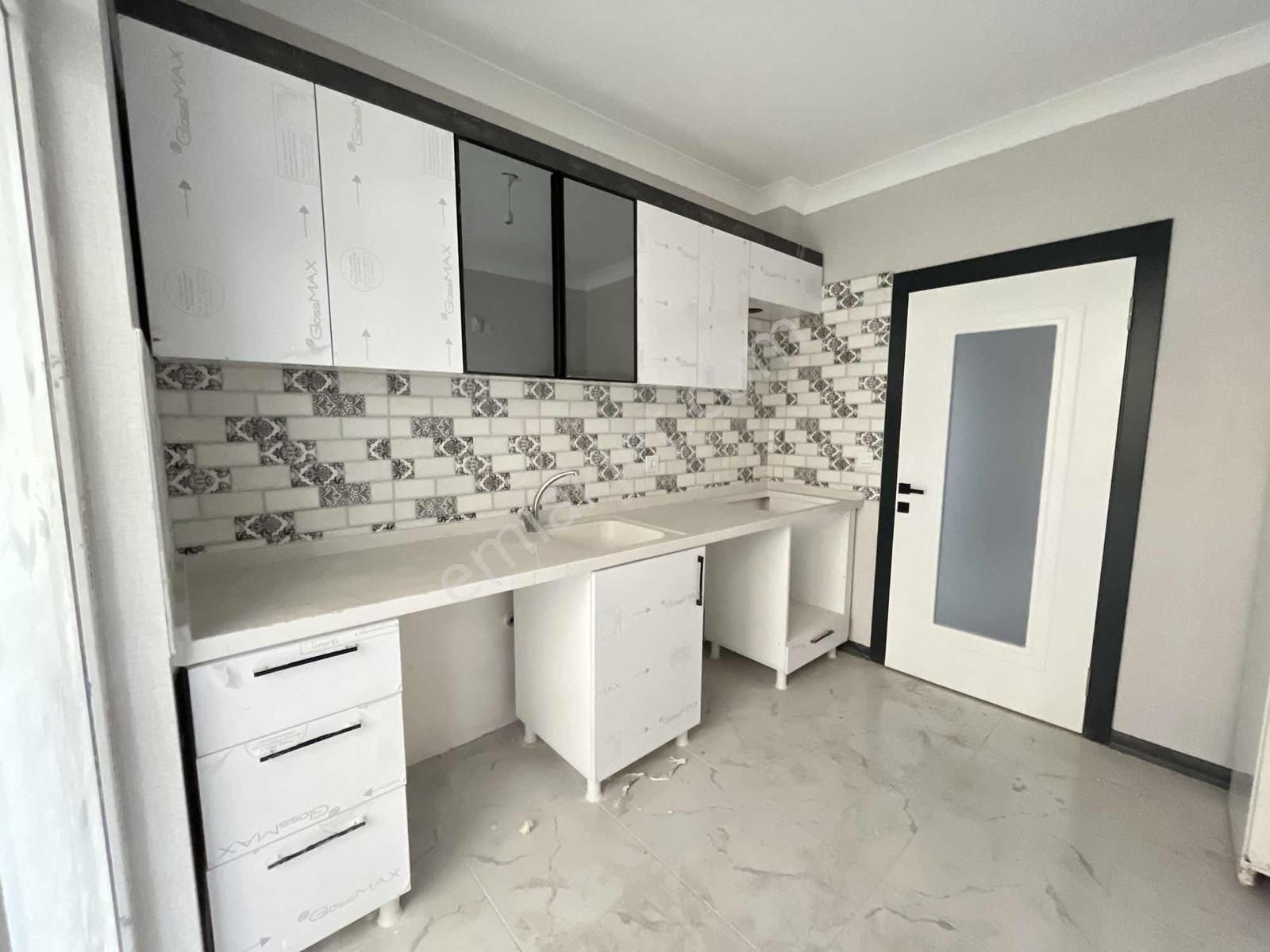 Merkezi Konum Çarşı Yakını 2+1 90m2 K.otoparklı Fırsat Daire !! - Görsel 21