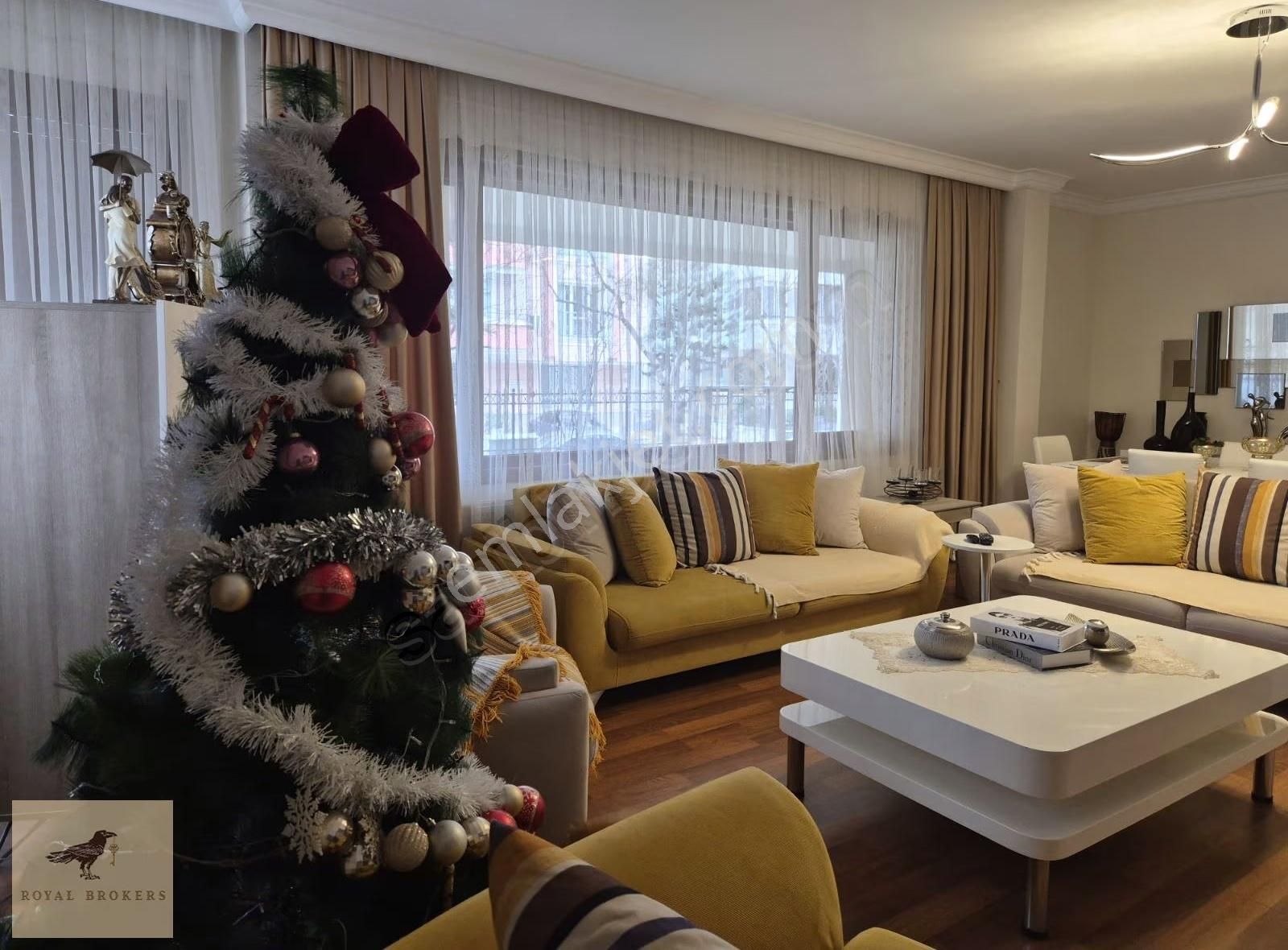 Yızdız Hilal Mahallesinde Bahçe Katı Bakımlı Satılık 3+1 Daire - Görsel 15