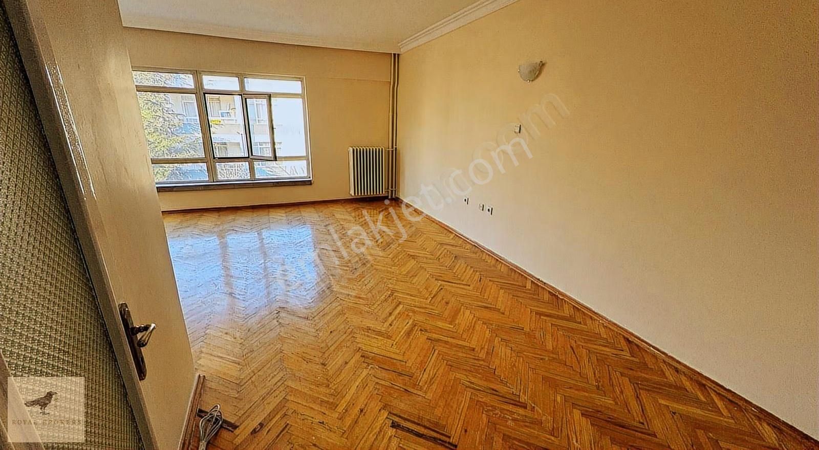 Satılık, Ayrancı, Güvenlik Cad. Ön Cephe, 3+1, 3. Kat, Otoparklı - Görsel 5