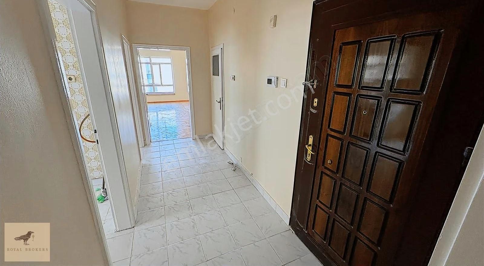 Satılık, Ayrancı, Güvenlik Cad. Ön Cephe, 3+1, 3. Kat, Otoparklı - Görsel 9