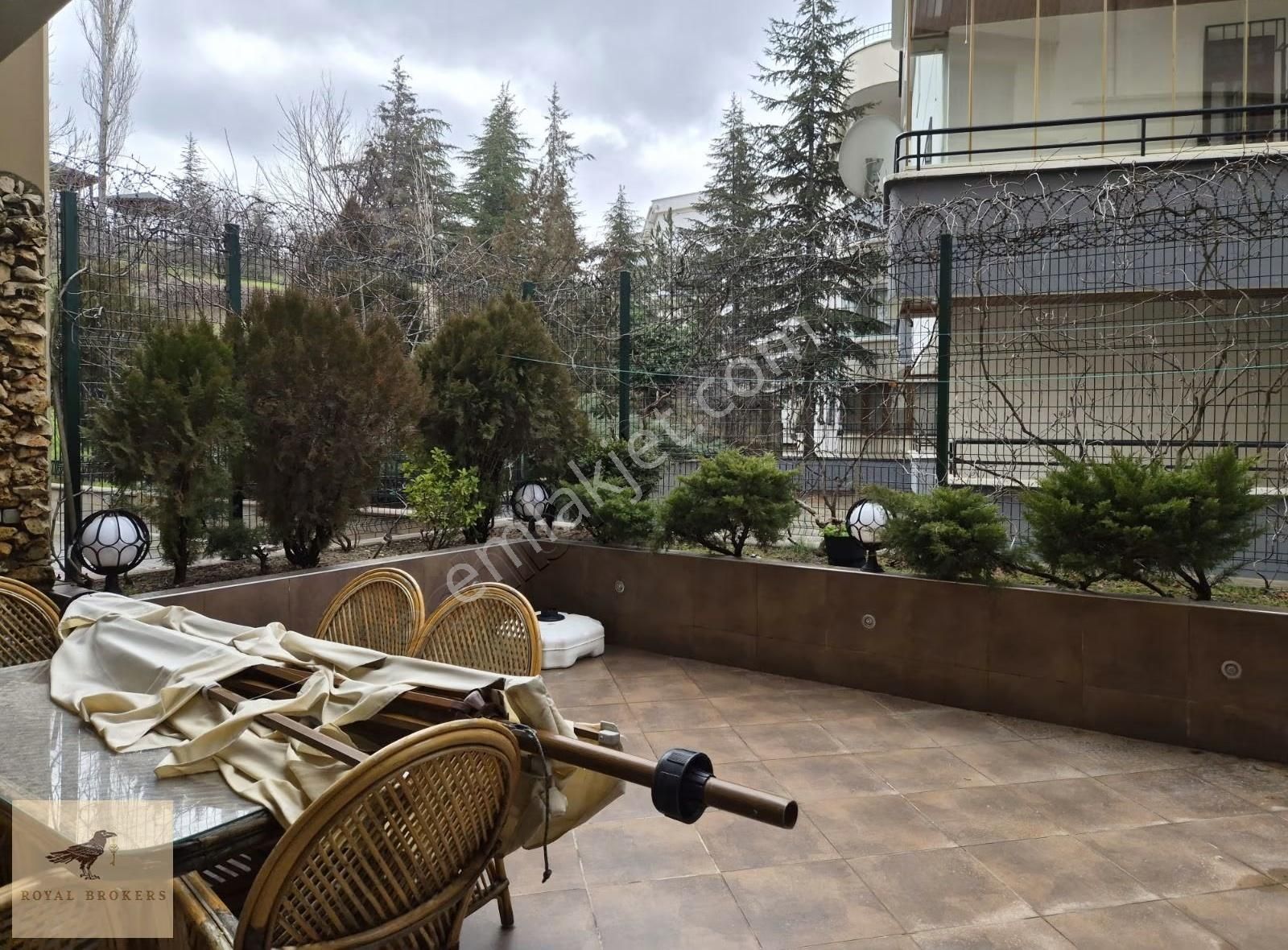 Yıldız Hilal Mahallesinde Bakımlı Verandalı Satılık 3+1 Daire - Görsel 25