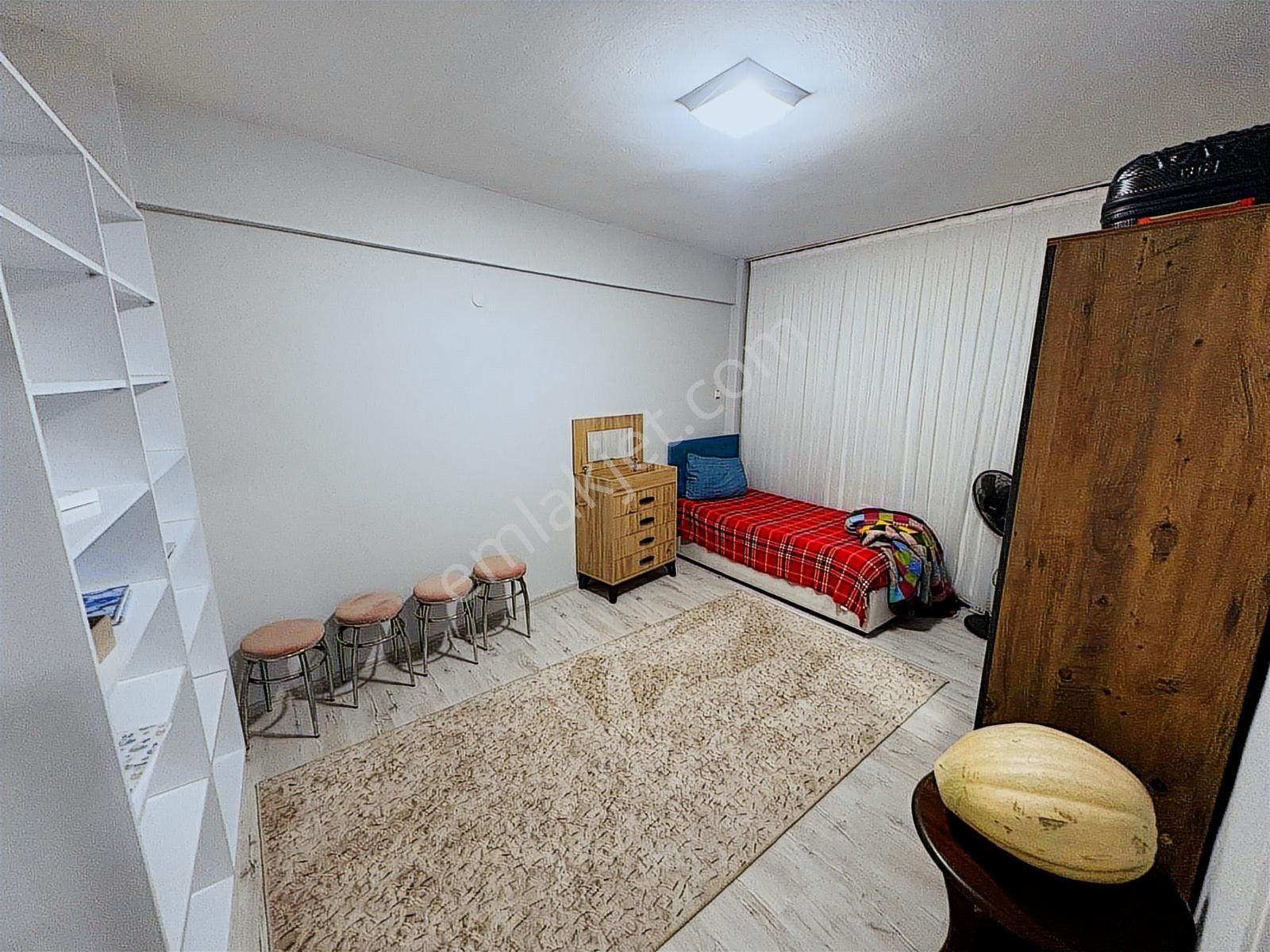 Erkaya'dan Çınar'da 3+1 145m2 Masrafsiz Full Tadilatli Daire - Görsel 21