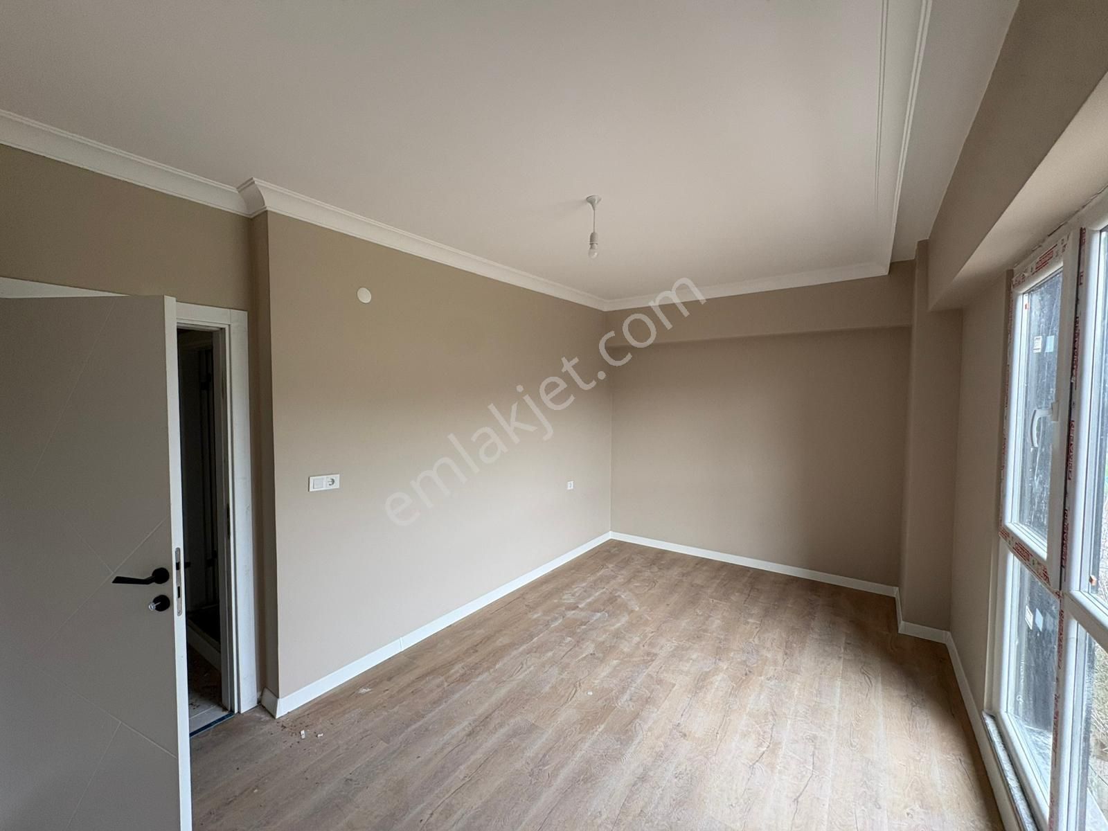 Başiskele Yuvacıkta Yatırımlık Yerden Isıtmalı 1+1 Sıfır Daire - Görsel 13