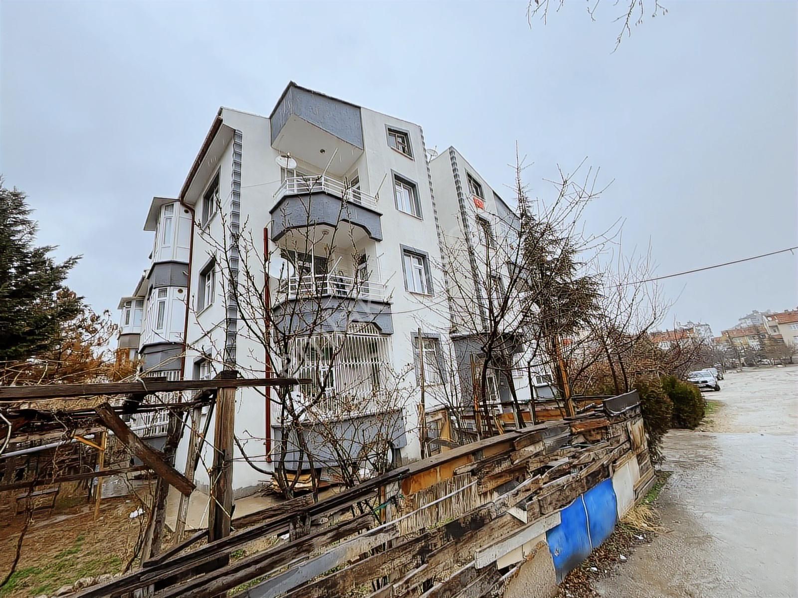 Bosna Hersek Mah.hizmet Siteleri Bakımlı 3+1 Daire - Görsel 15