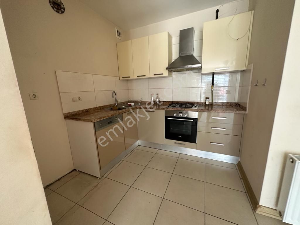 Beykent Doğa Panaroma Sitesi 1+1 Deniz Manzaralı Kiralık Daire - Görsel 16