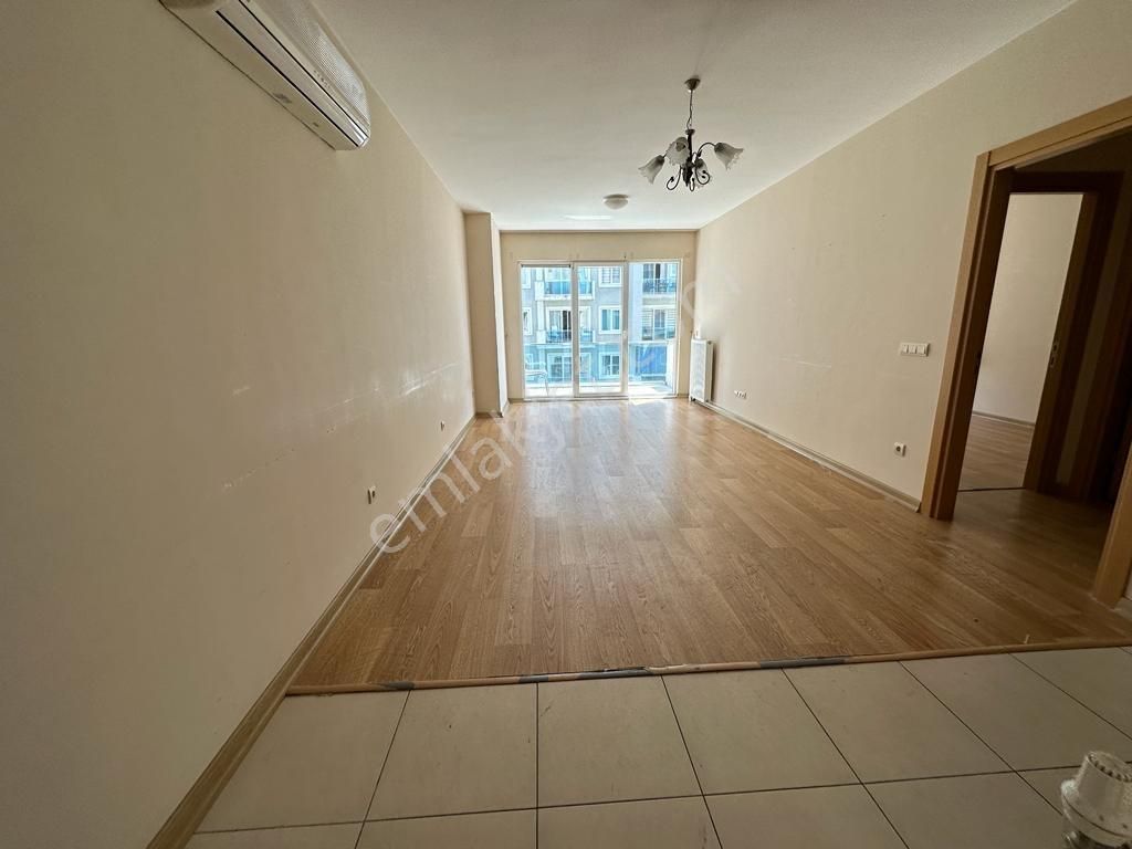 Beykent Doğa Panaroma Sitesi 1+1 Deniz Manzaralı Kiralık Daire - Görsel 2