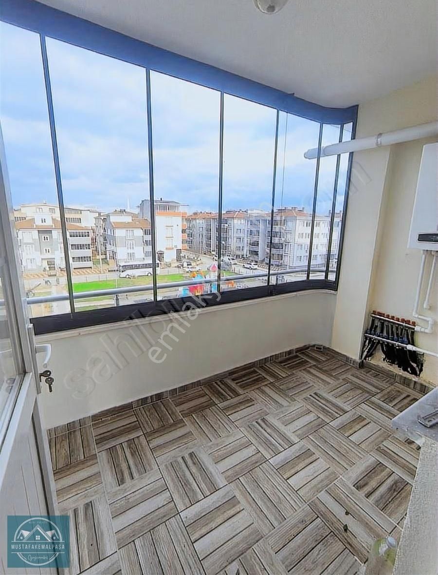 Yunusemre'de Kapalı Pazar Arkası 3+1 Satılık Daire - Görsel 5