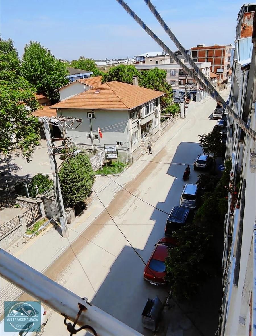 Hükümet Konağı Karşısı Çarşı İçi Eşyalı 3+1 Kiralık Daire - Görsel 6