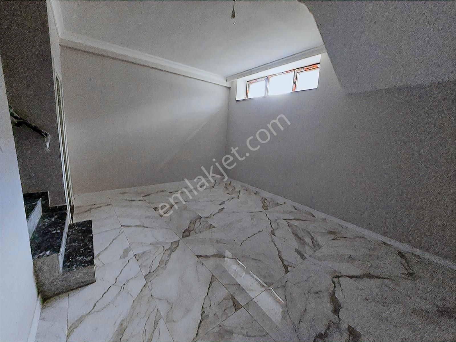 Beşevlerde Yatırımlık Fırsat Fiyata 1+1 Ters Dubleks Daire - Görsel 32