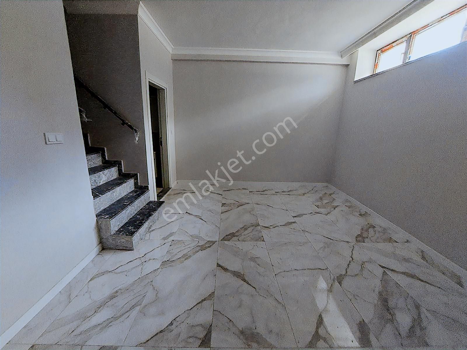 Beşevlerde Yatırımlık Fırsat Fiyata 1+1 Ters Dubleks Daire - Görsel 25