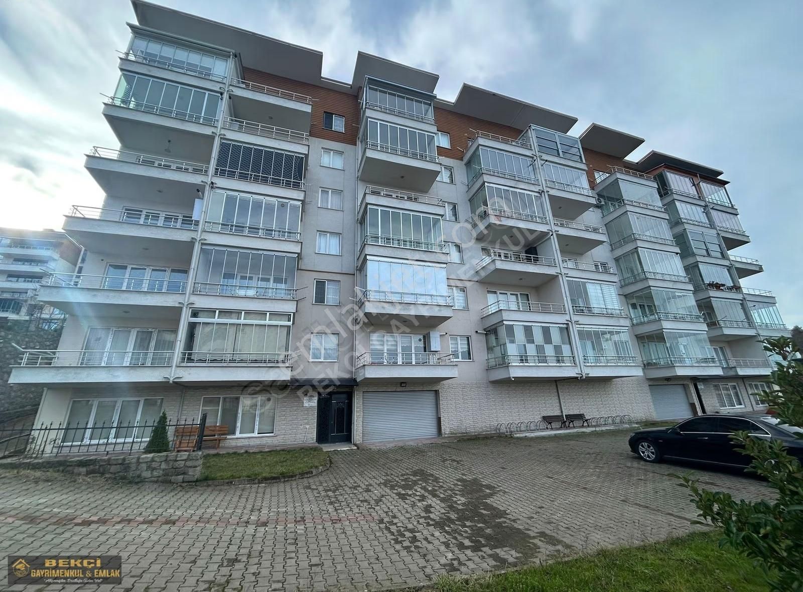 Amasrada Site İçi Eşyalı Satılık 1+1 Daire Bölgenin Uygunu - Görsel 7
