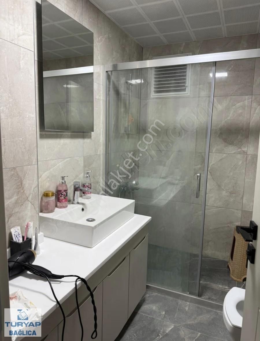 Bağlıcada Site İçerisinde 4+1 Harika Daire - Görsel 15