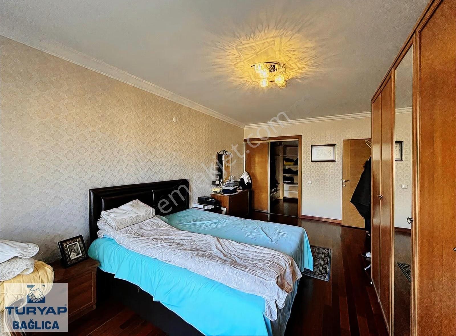 Güvenlikli Geniş Site Alanı İçerisinde Kiralık 4+1 Daire - Görsel 3