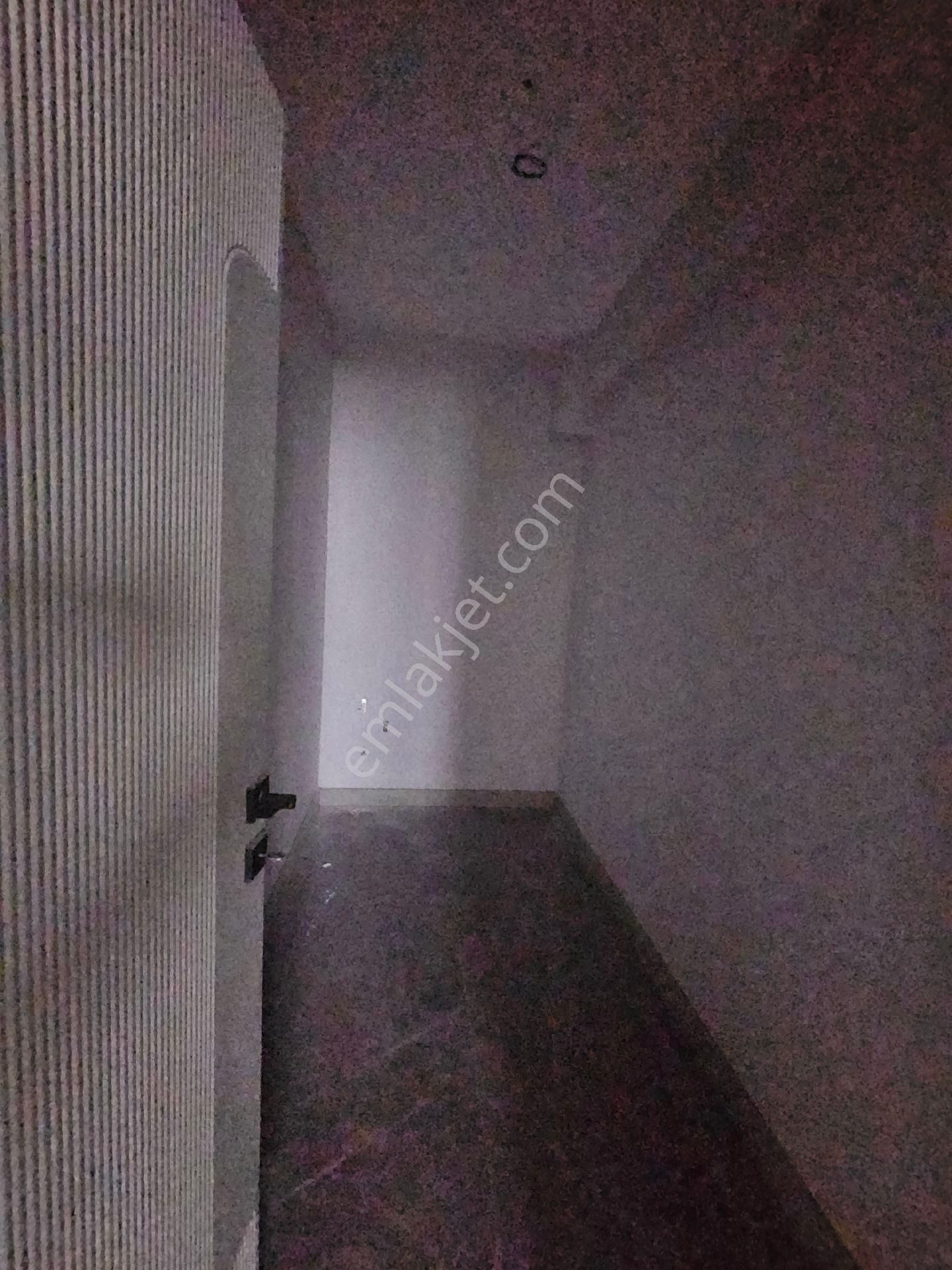 Menemen Devlet Hastanesi Konumunda | Site İçinde | Havuzlu | Otoparklı | 4+1 Lüks Kiralık Daire - Görsel 11