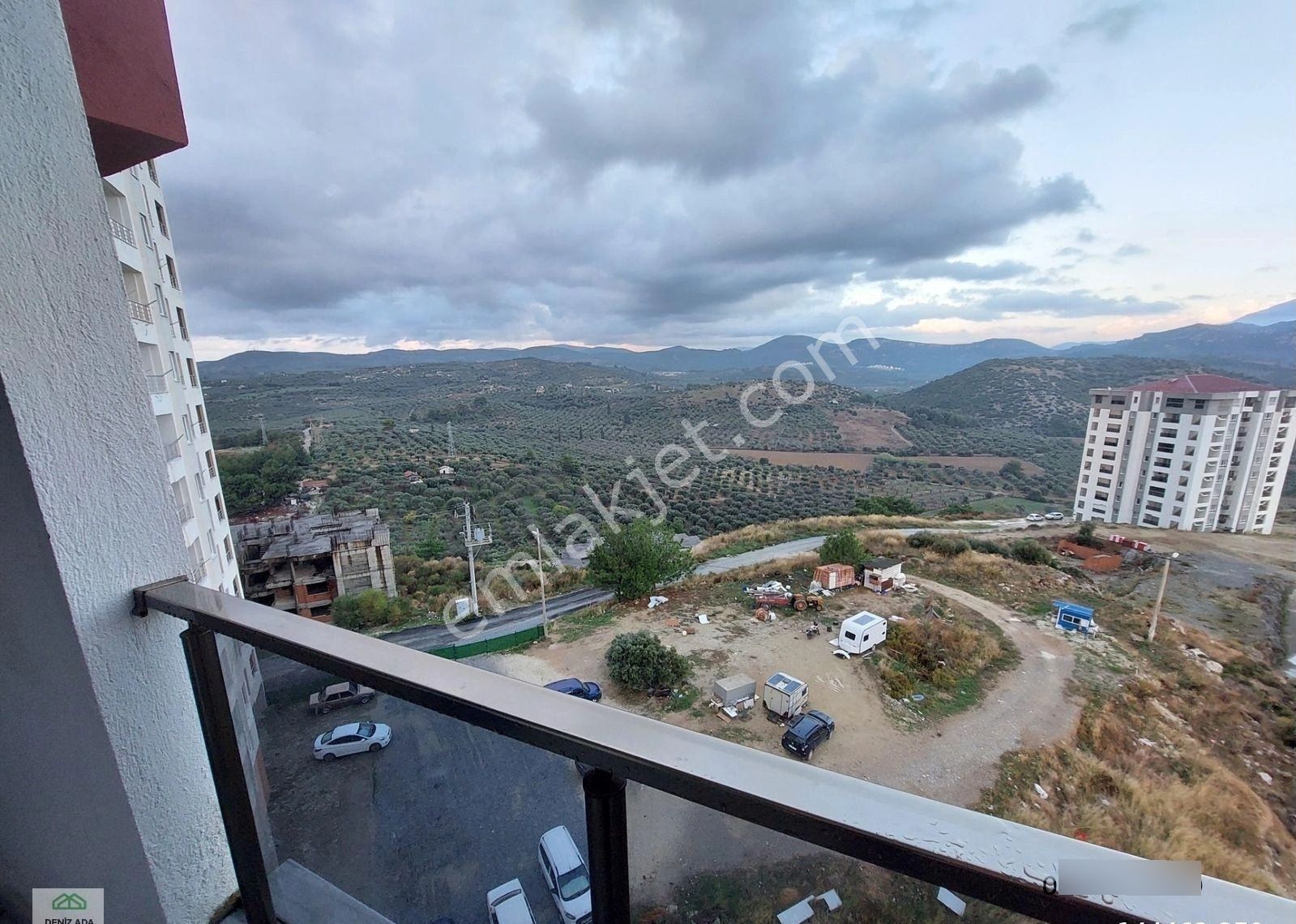 Kuşadası Merkez Değirmendere Mah Avm Ye Yakın 2+1 Satılık Daire - Görsel 2