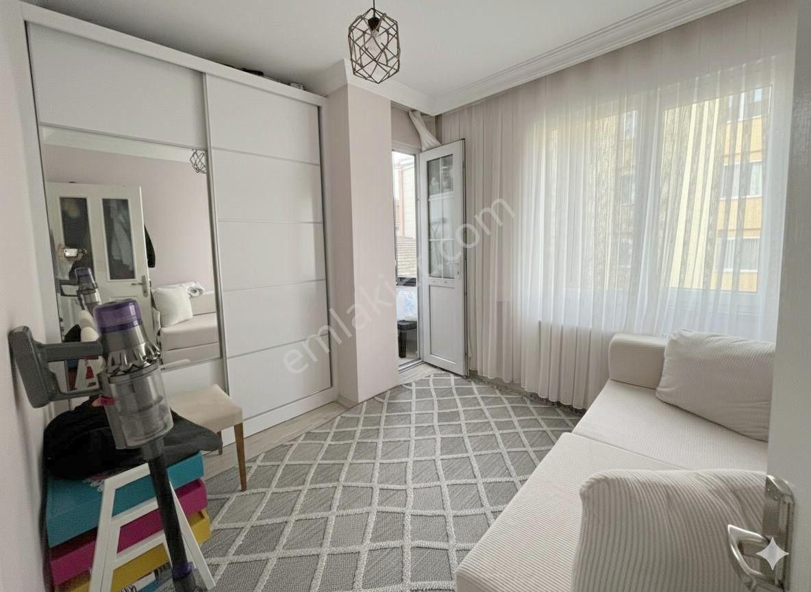 Satılık Daire Pendik Esenyalı Mahallesi - Görsel 2