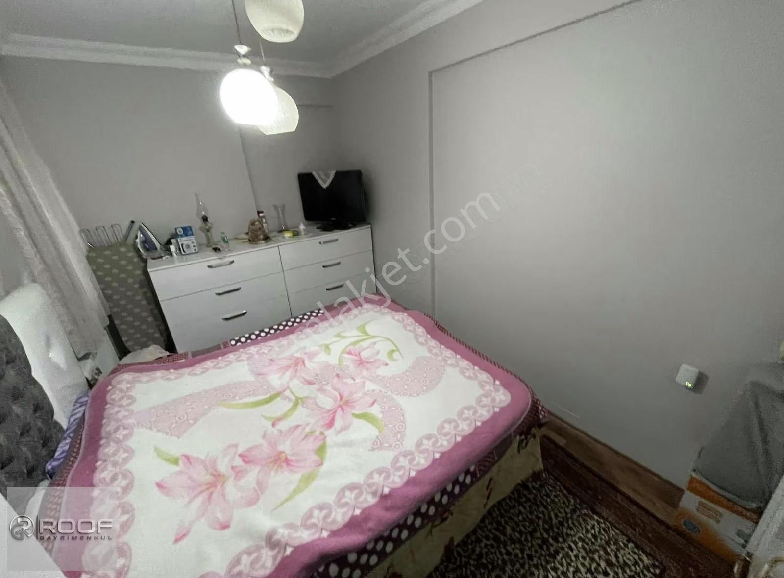 Üniversiteye Yürüme Mesafesi | 1. Kat 100 M² Çift Balkon 2+1 - Görsel 11