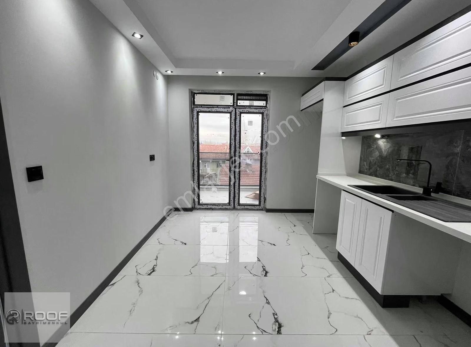 Roof Gayrimenkul'den Sessiz Ve Değerli Konumda 3+1 | 120 M² - Görsel 18