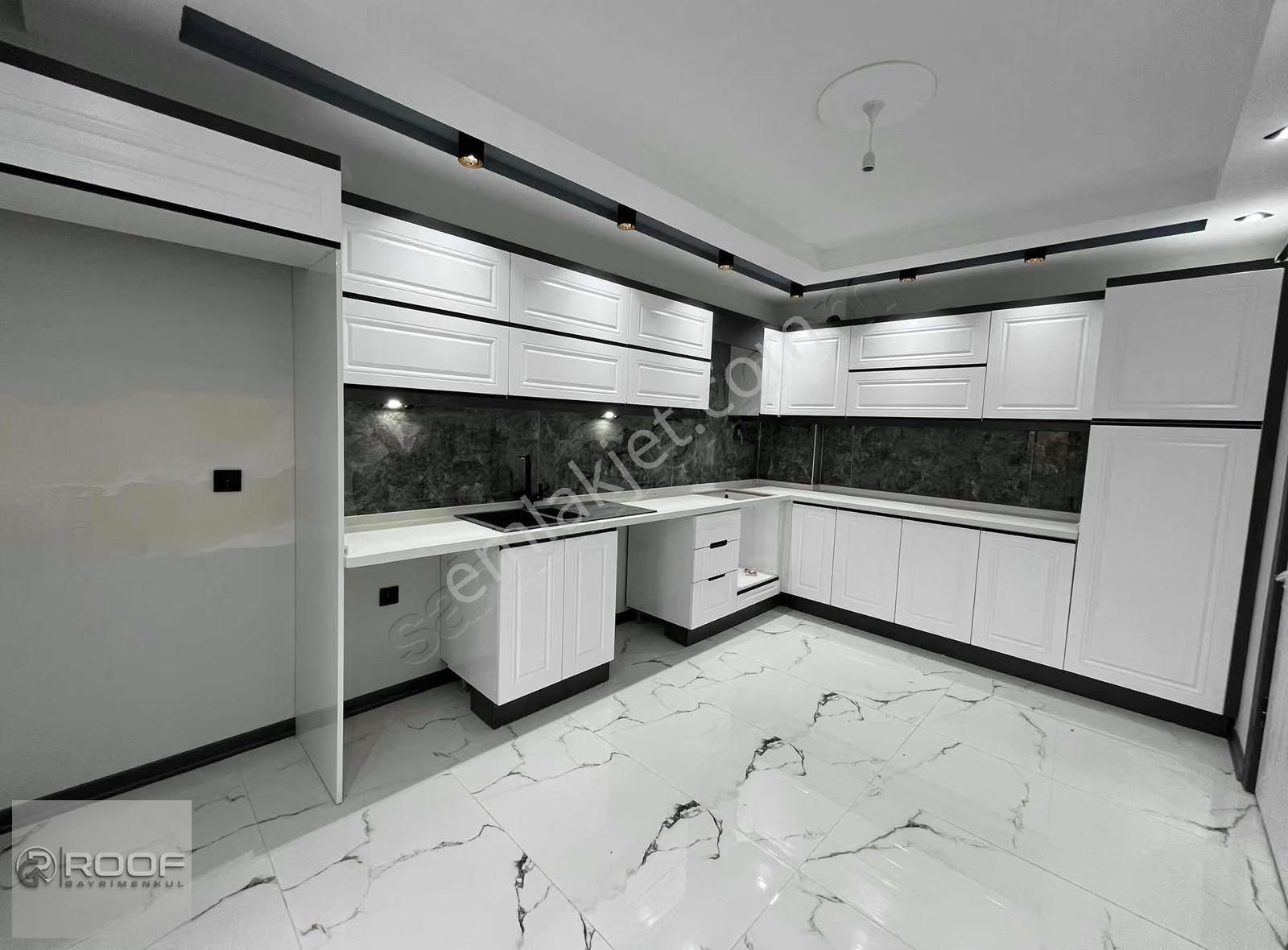 Roof Gayrimenkul'den Sessiz Ve Değerli Konumda 3+1 | 120 M² - Görsel 8