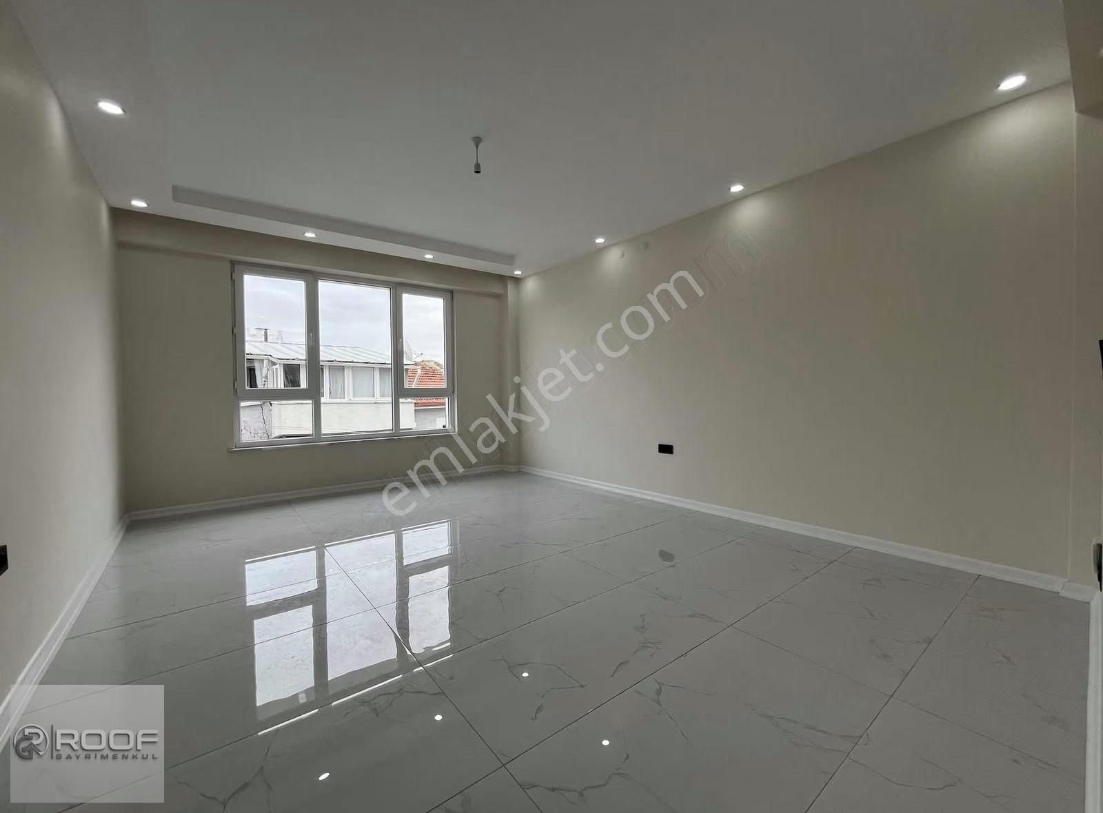 Roof Gayrimenkul'den Manzaralı | Köşe Cephe 3+1 - Görsel 11