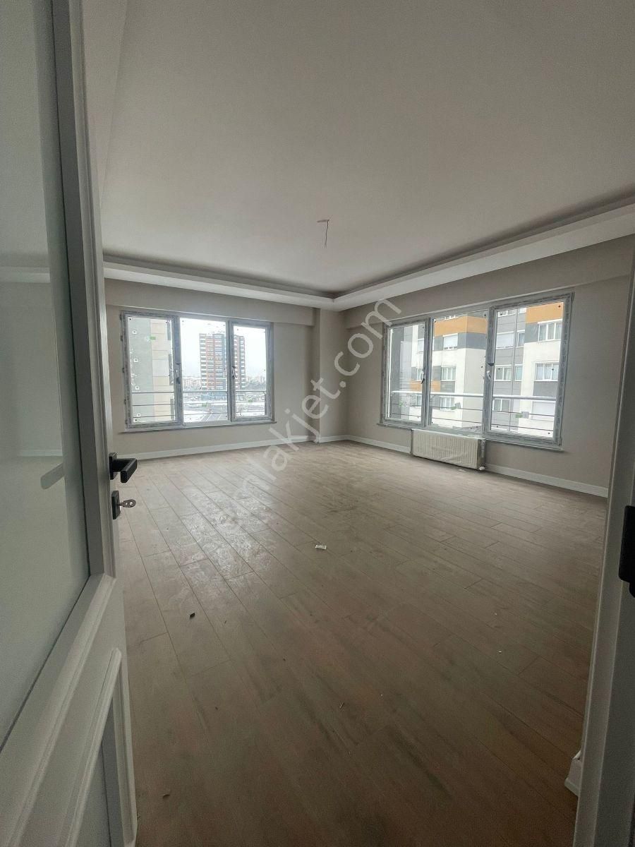 Gültepe Mahallesin'de 4+0 Lüks Geniş Daire - Görsel 15