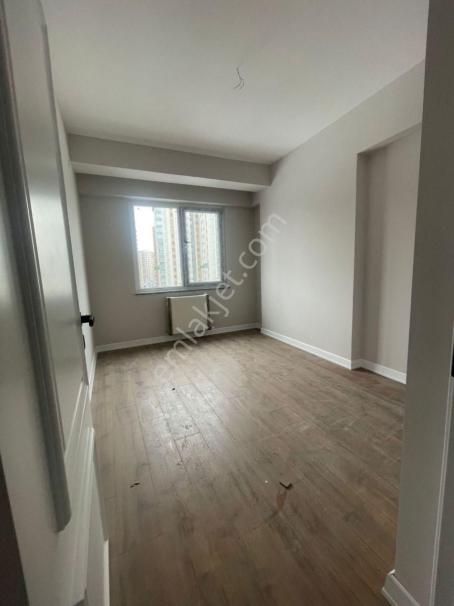 Gültepe Mahallesin'de 4+0 Lüks Geniş Daire - Görsel 14