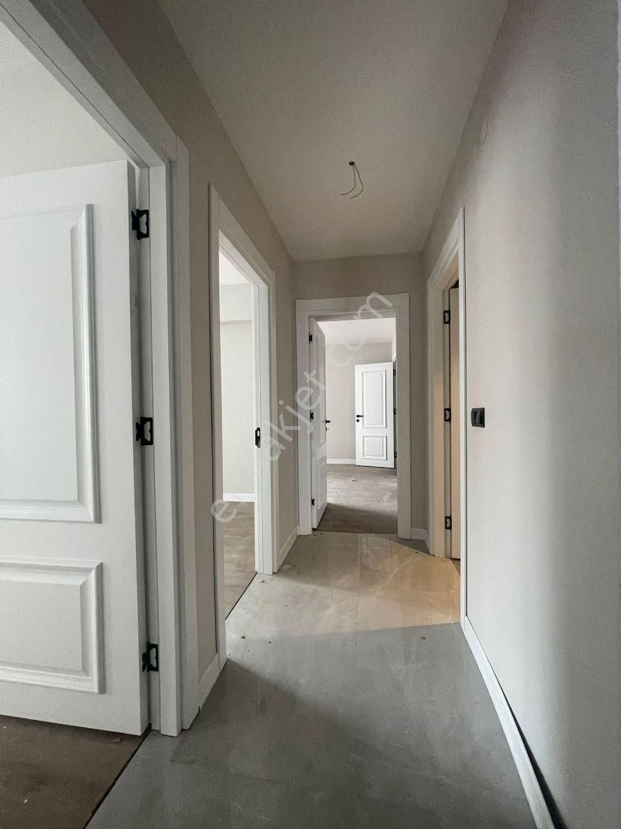 Gültepe Mahallesin'de 4+0 Lüks Geniş Daire - Görsel 6